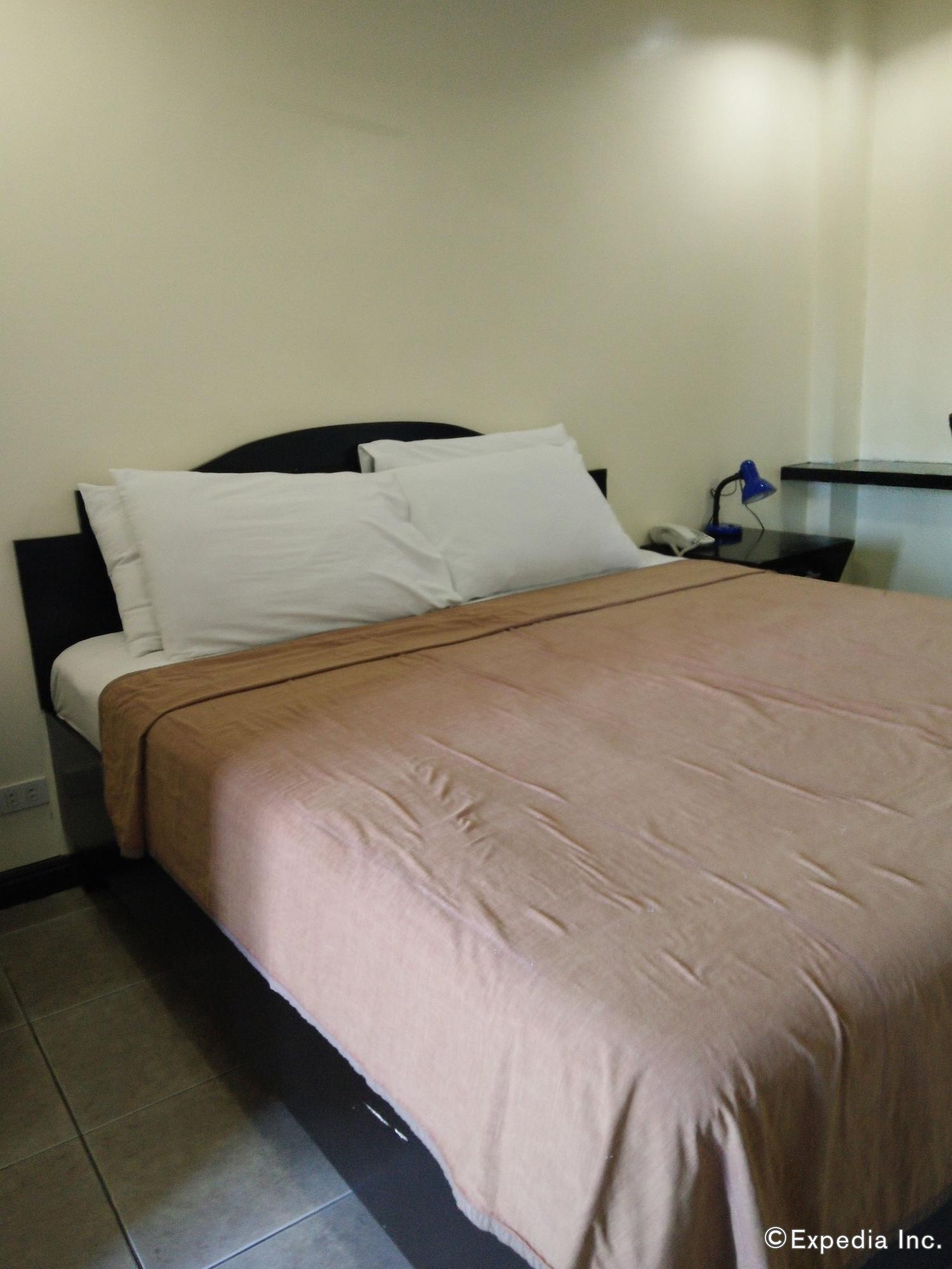 Boomerang Hotel Angeles Buitenkant foto