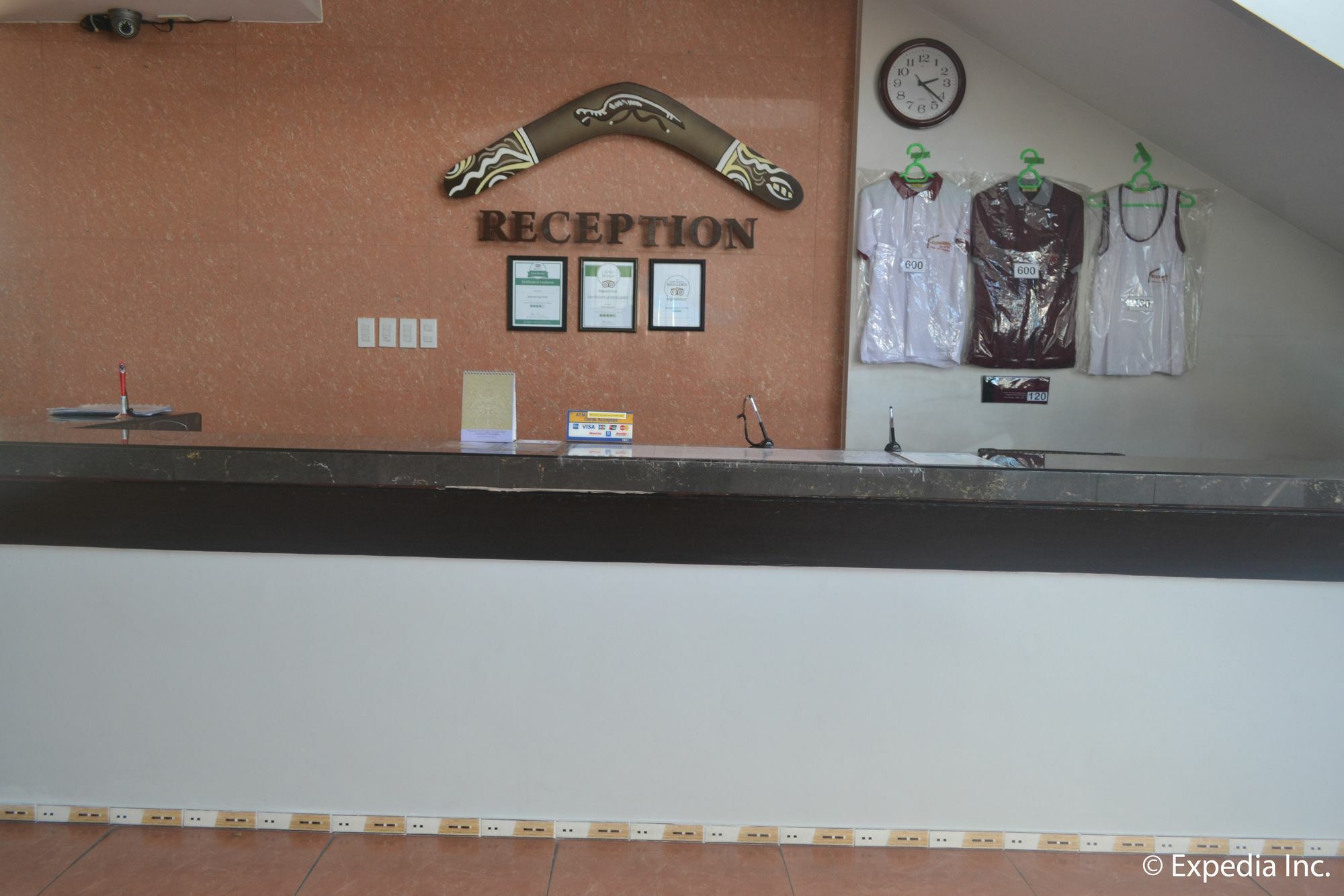 Boomerang Hotel Angeles Buitenkant foto