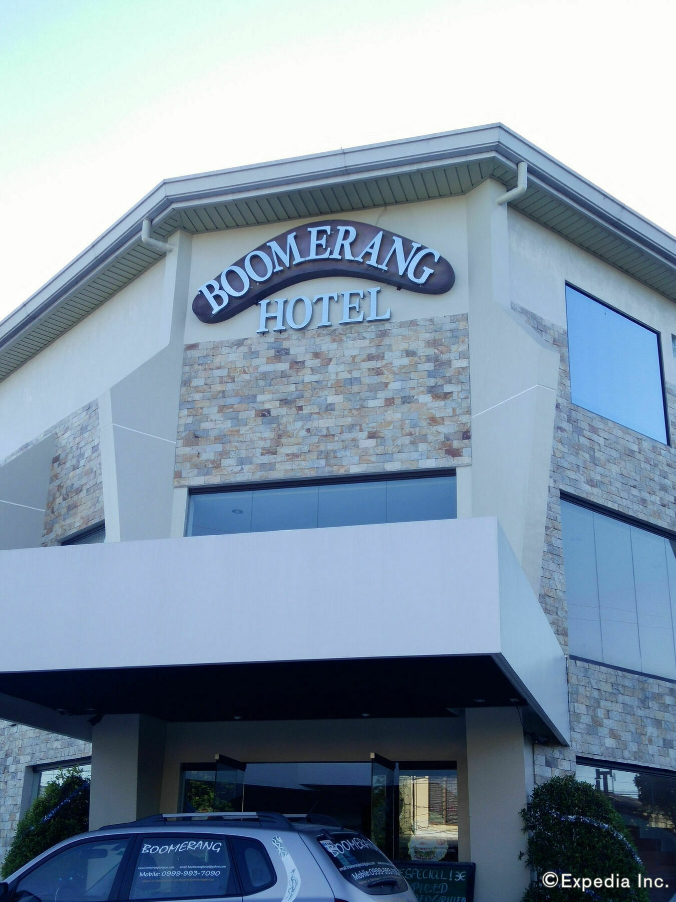 Boomerang Hotel Angeles Buitenkant foto